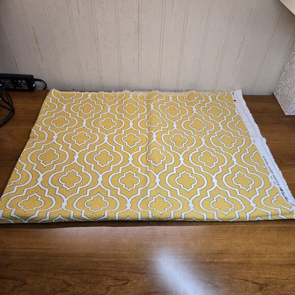 Mill Creek Swavelle Donetta/Sussex Upholstery Fabric 1 yd Maize 100% Cotton - Picture 3 of 10